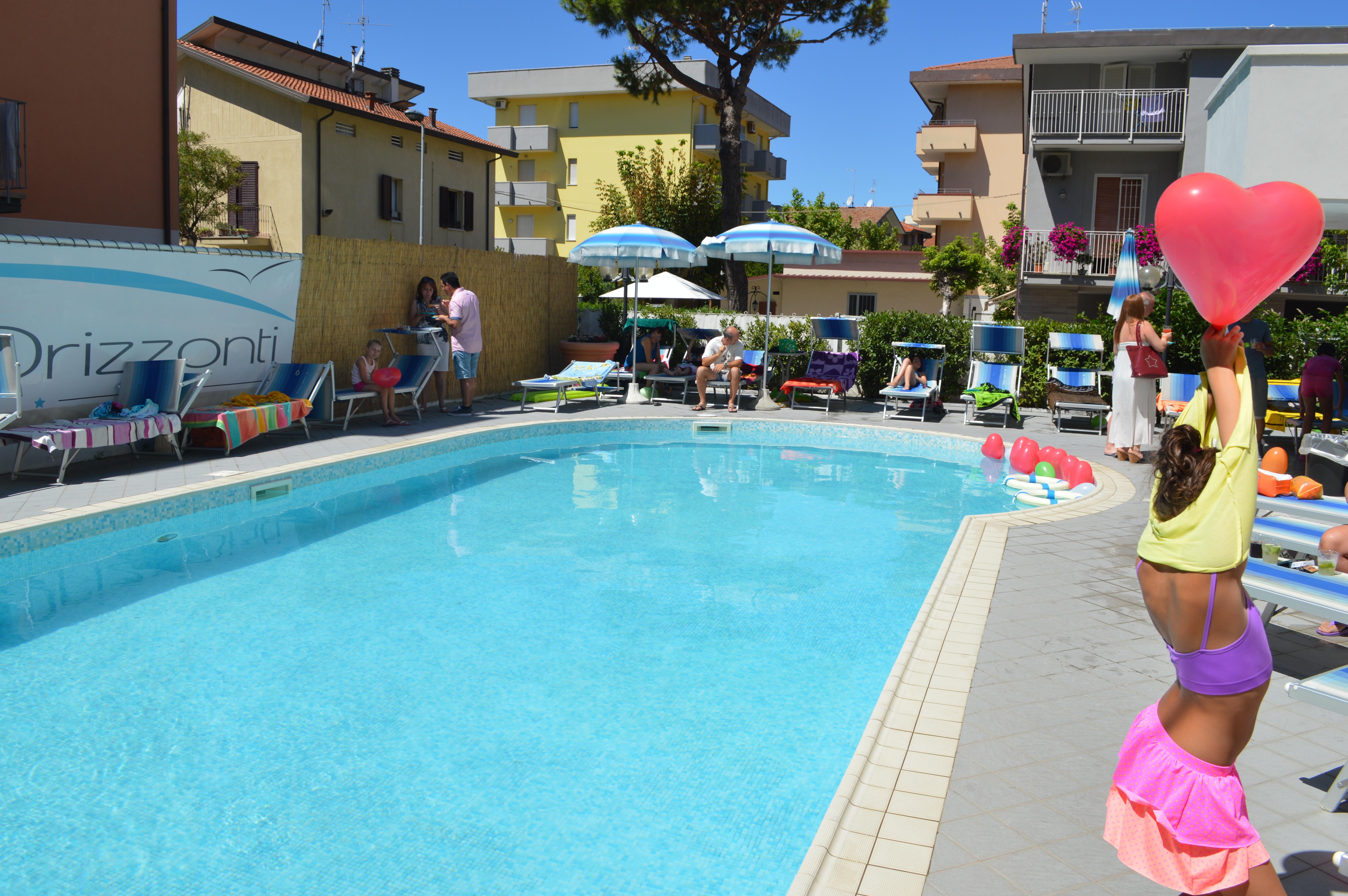 Hotel Orizzonti Rimini Exterior foto